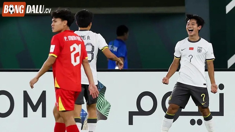 Bài học để đời cho bóng đá Việt Nam trong tương lai