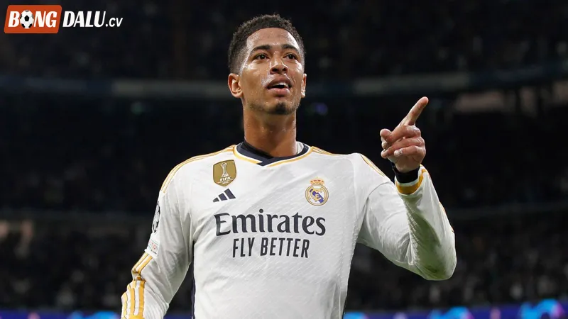 Giới thiệu đôi nét về tiền vệ Jude Bellingham